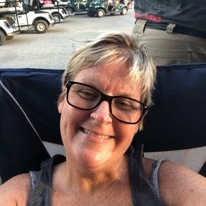 Meet your Posher, Tina